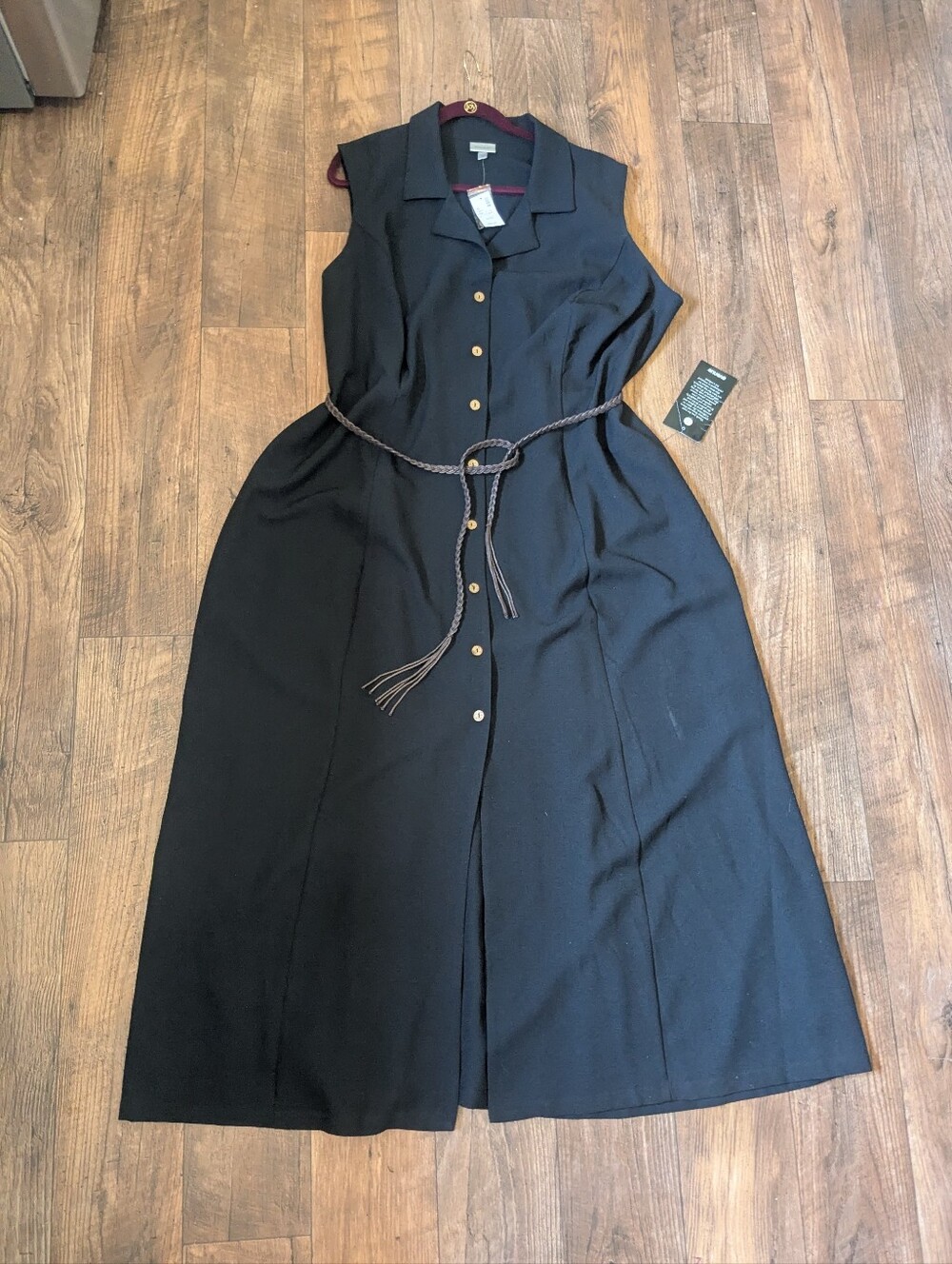 Avenue Black Sleeveless Button-Front Maxi Dress with Belt Plus Size 30/32 Womens
